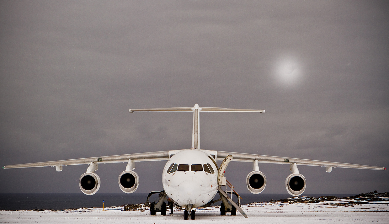 Flight to Antarctica