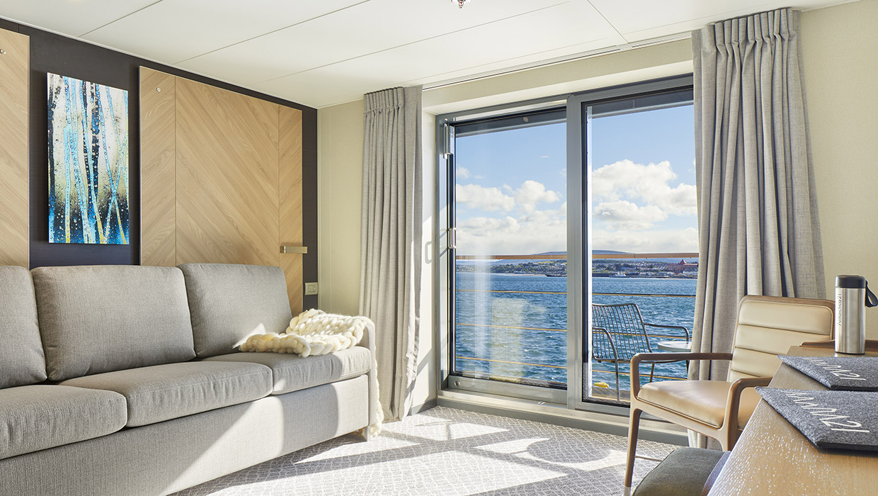 Grand Suite Magellan Explorer