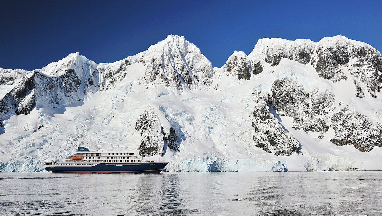 Hondius in Antarctica