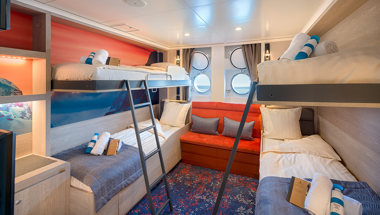 Cabin of  MS Hondius: Four bed cabin with porthole