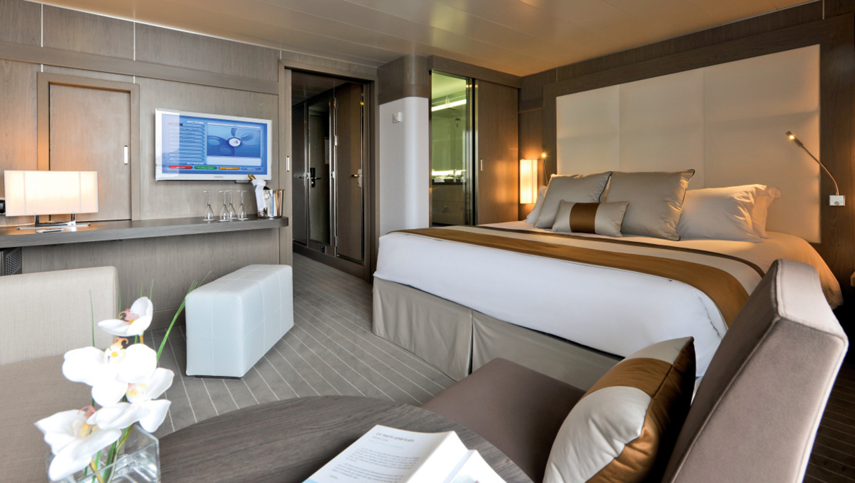 Cabin of  L'Austral: Deluxe Suite