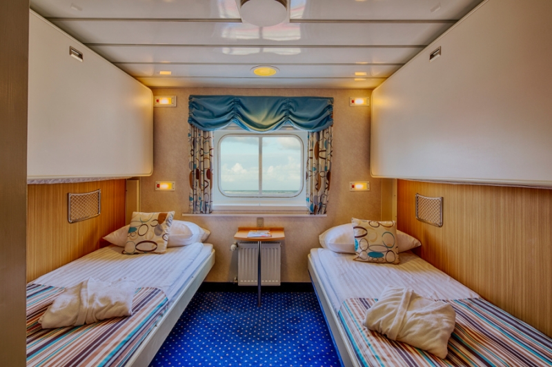 Opper Cabin - MV Ocean Nova