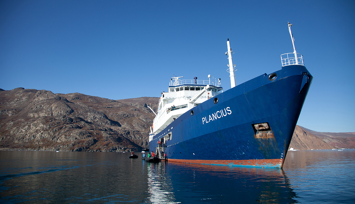 MV Plancius