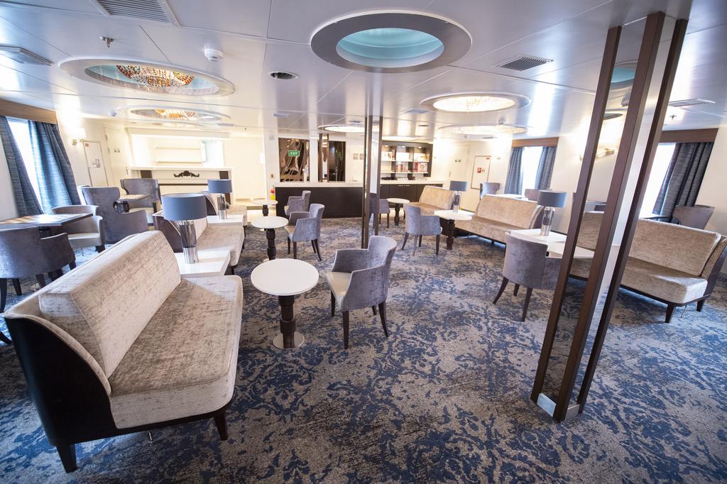 Ocean Atlantic Explore Lounge