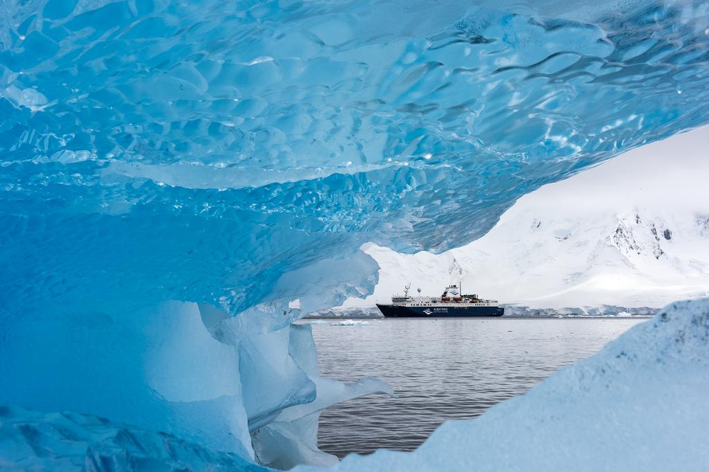 Ocean Atlantic im Eis