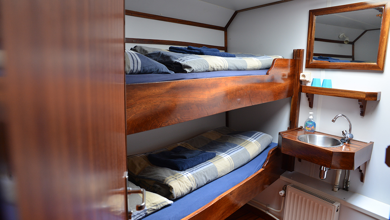 Cabin of  Segelschiff Noorderlicht: Two bed cabin (bunk beds)