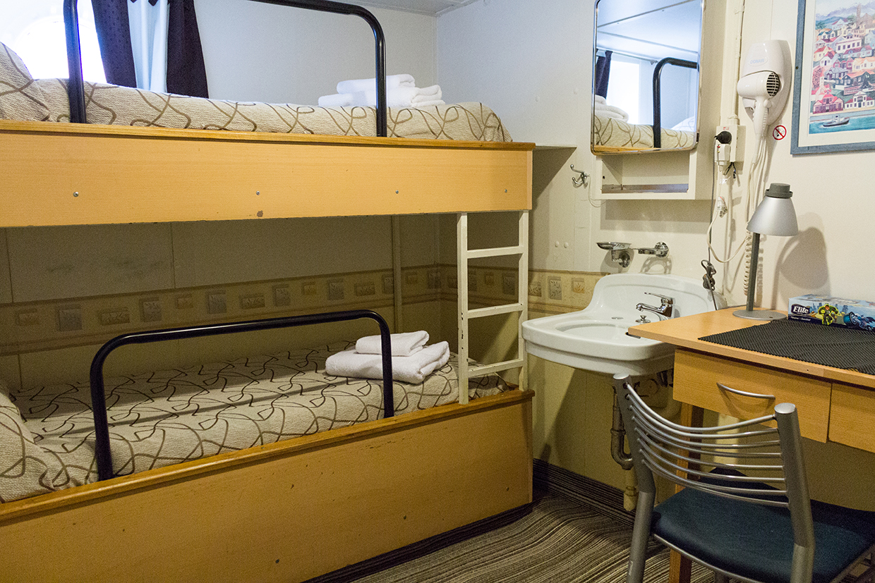 Cabin of  MS Ushuaia: Standard bunk bed cabin